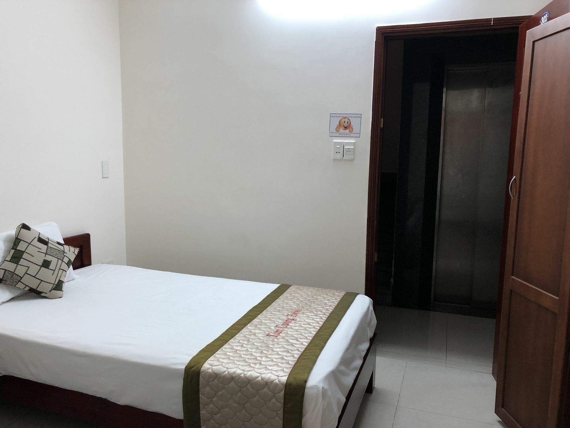 Kim Cuong Hotel Дананг Экстерьер фото